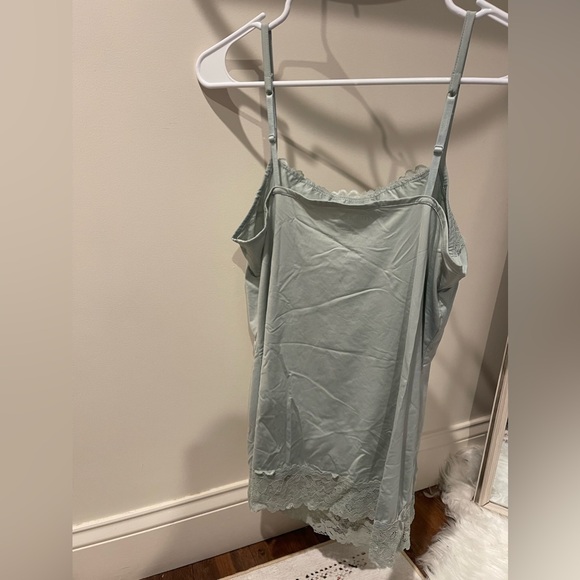 Tank top - Picture 2 of 4